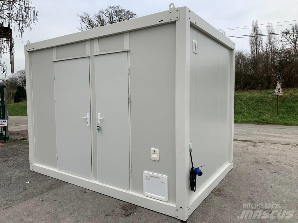  BASE DE VIE 2.4X3.5M Speciális konténerek