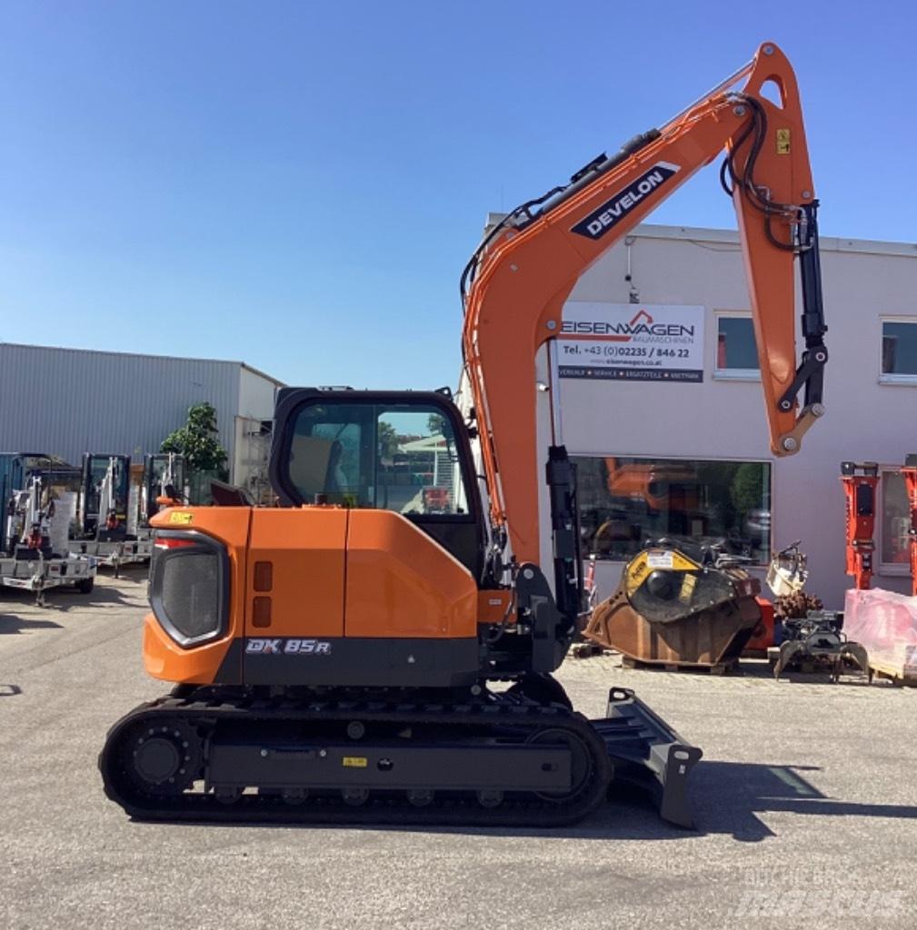 Develon DX85R-7 Közepes (midi) kotrók 7 t - 12 t