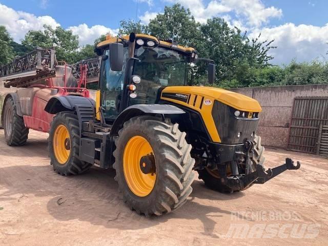 JCB Fastrac 4220 Traktorok