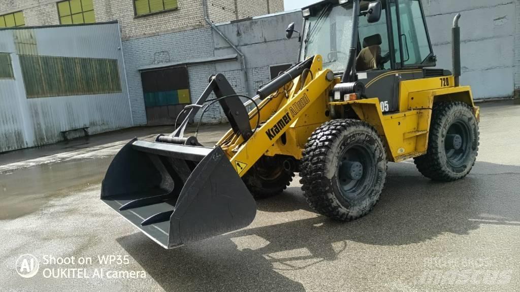 Kramer 720 Gumikerekes homlokrakodók