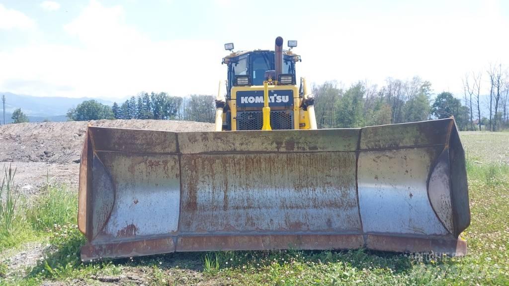 Komatsu D 65 PX-17 lánctalpas dózerek