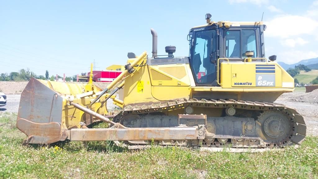 Komatsu D 65 PX-17 lánctalpas dózerek