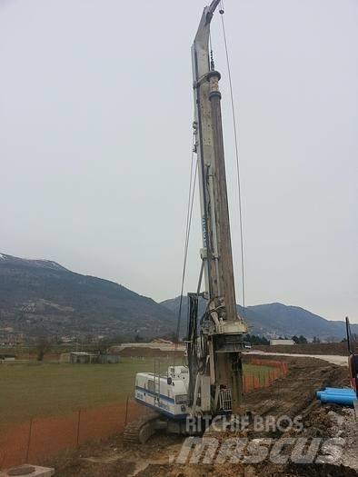 Soilmec SR30 Cölöp fúrók