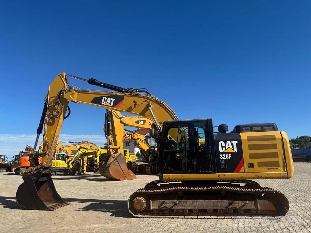 CAT 326 F LN Lánctalpas kotrók
