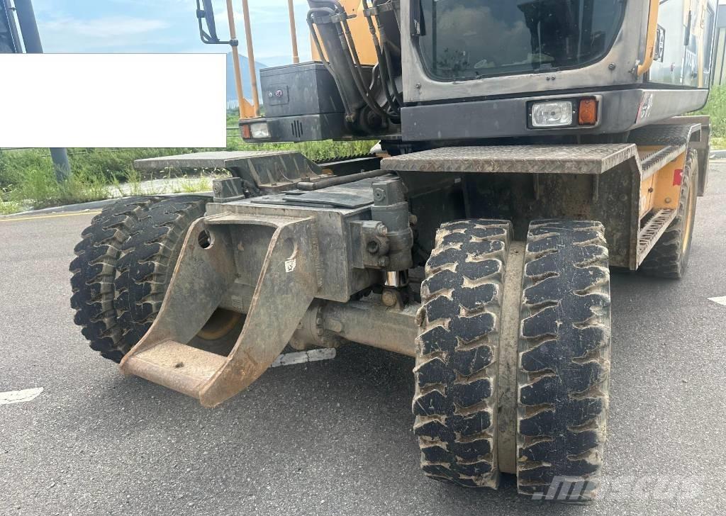 Volvo EW 140 Gumikerekes kotrók