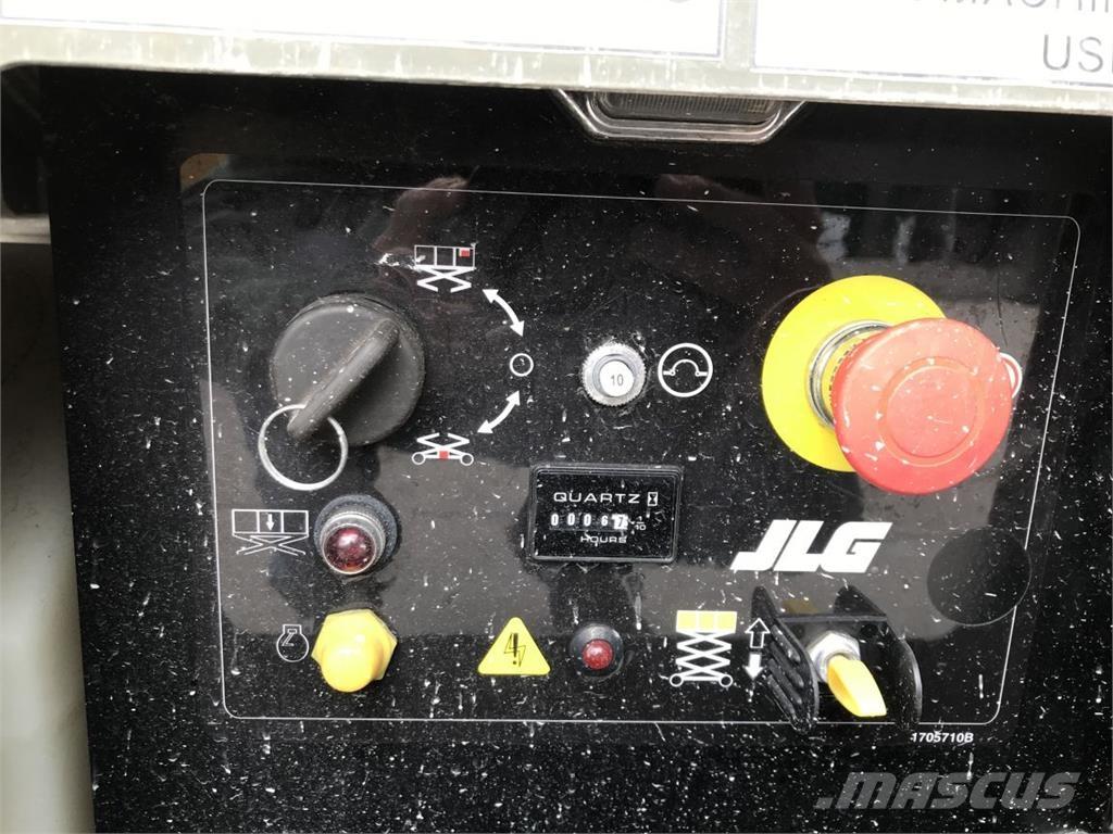 JLG M3369 (4331) Ollós emelők