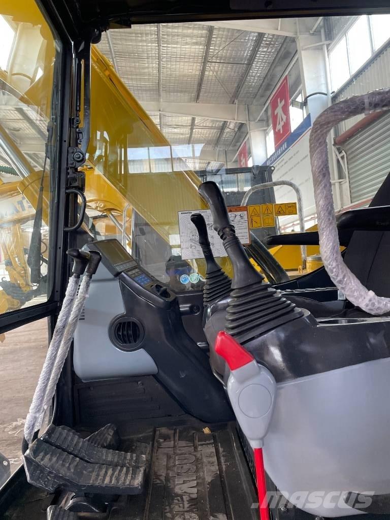 Komatsu PC 70 Közepes (midi) kotrók 7 t - 12 t