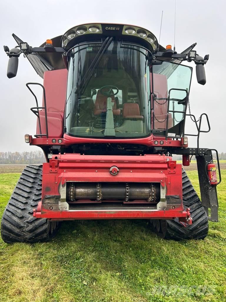 Case IH 8250 Kombájnok