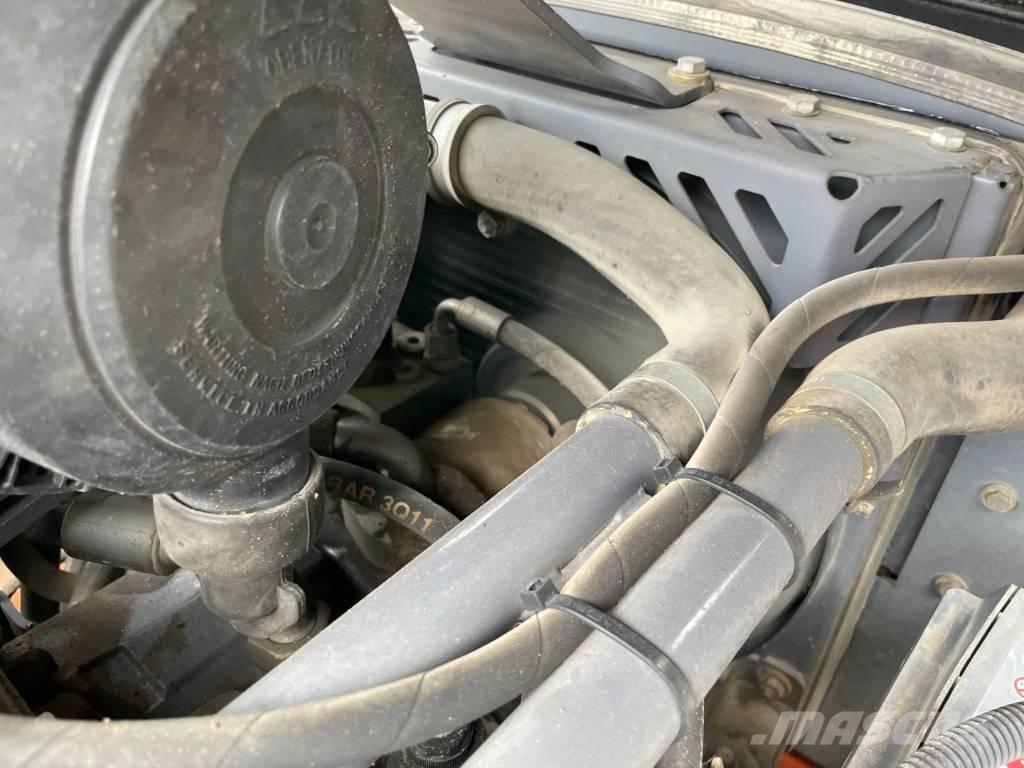 Hamm HD 12 VV Ikerdobos hengerek