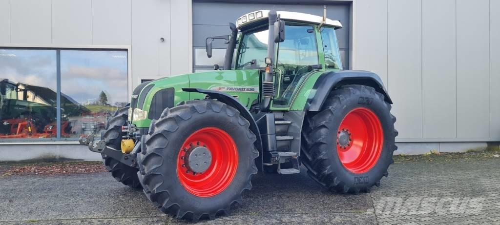 Fendt 920 Vario Traktorok