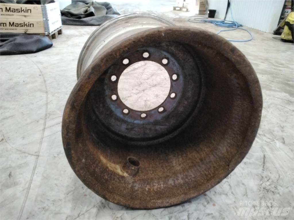 Valmet 890 24x26,5 Gumiabroncsok, kerekek és felnik
