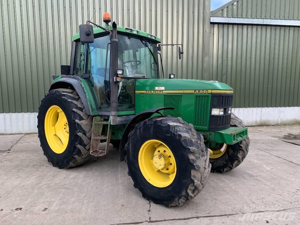 John Deere 6800 Traktorok