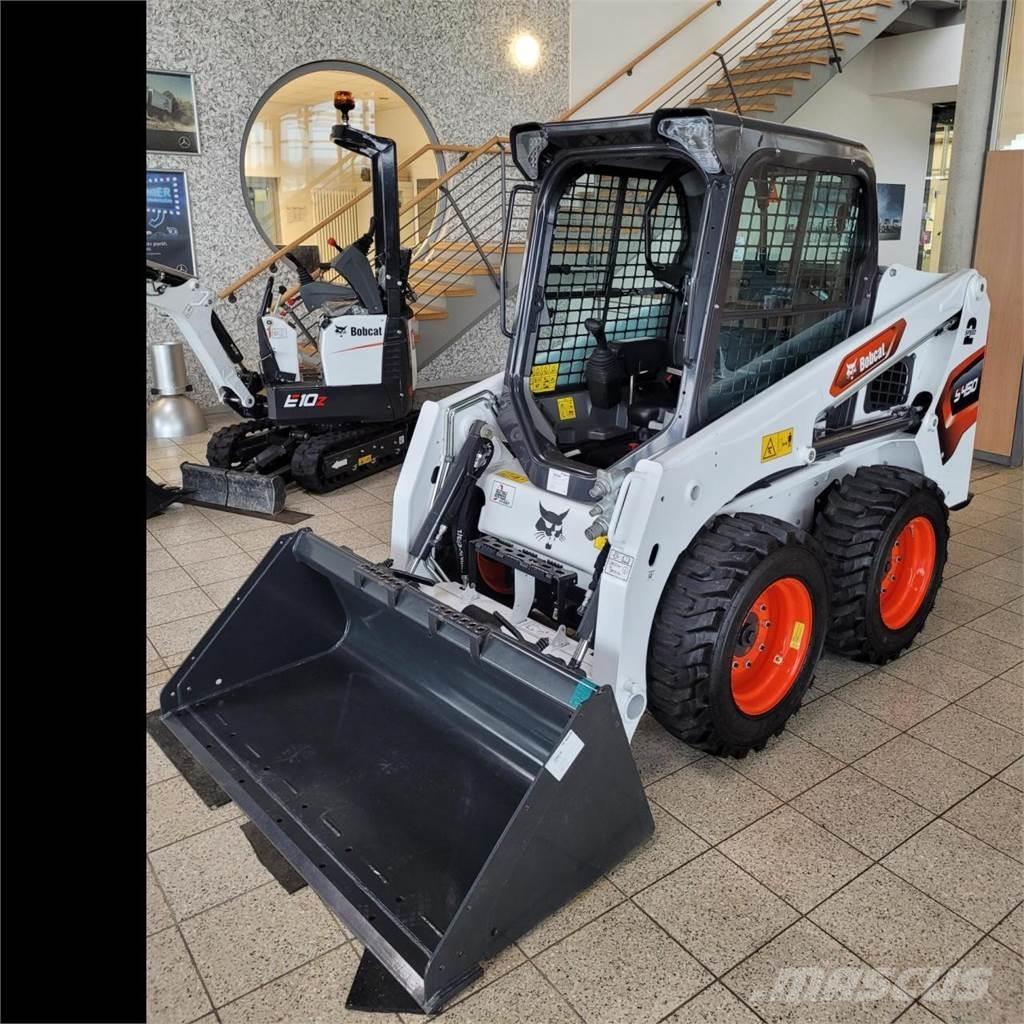 Bobcat S 450 Közepes (midi) kotrók 7 t - 12 t