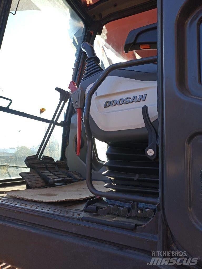 Doosan DX340LC-5 Kotrórakodók