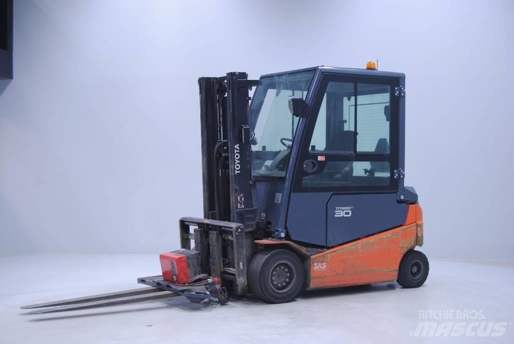 Toyota 8FBMT30 Elektromos targoncák