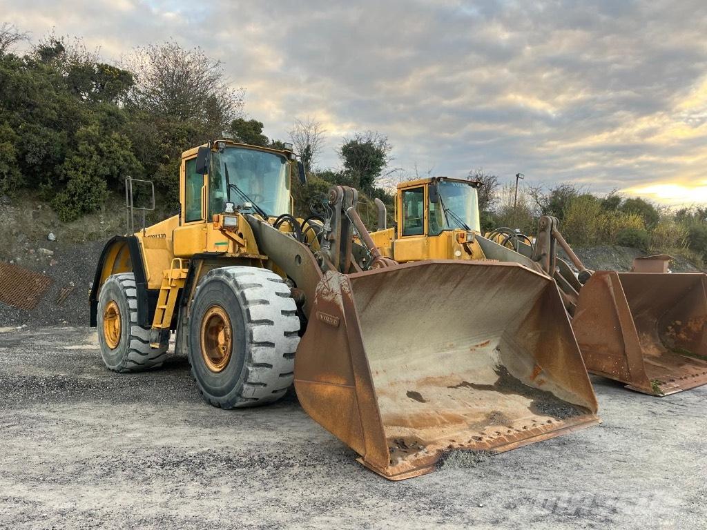 Volvo L 180 E Gumikerekes homlokrakodók