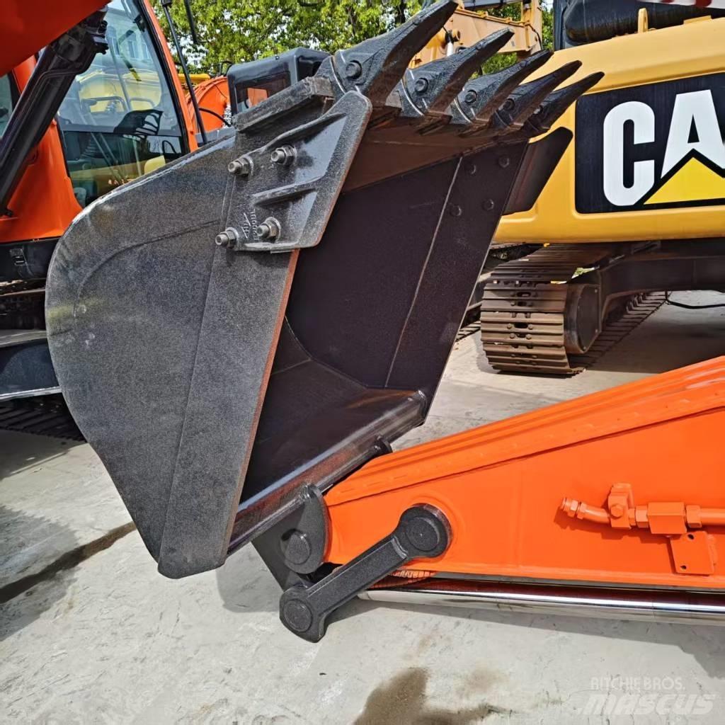 Doosan 225 LC Lánctalpas kotrók