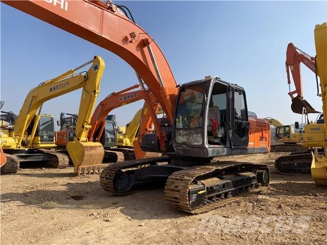 Hitachi ZX210 Lánctalpas kotrók