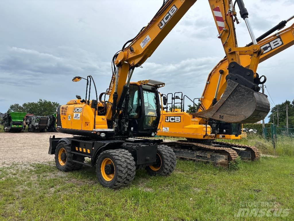 JCB JS 145 W Gumikerekes kotrók