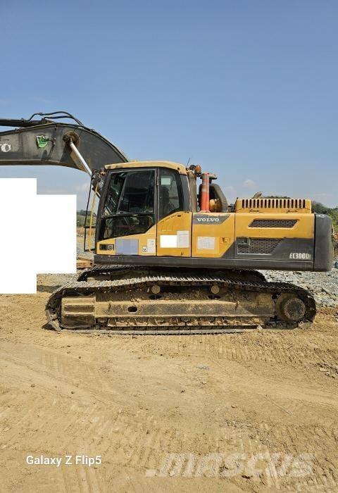 Volvo EC 300 D Lánctalpas kotrók