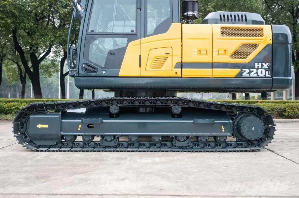 Hyundai HX 220 L Lánctalpas kotrók