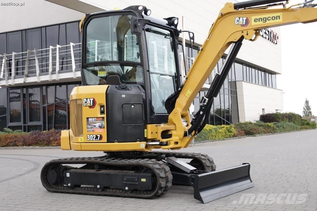 CAT 302.7 CR Mini kotrók < 7t