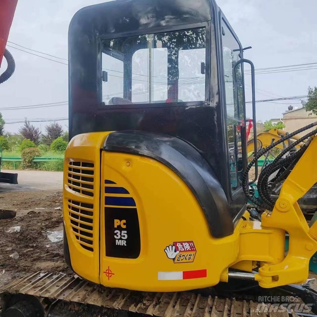 Komatsu PC 35 MR Mini kotrók < 7t