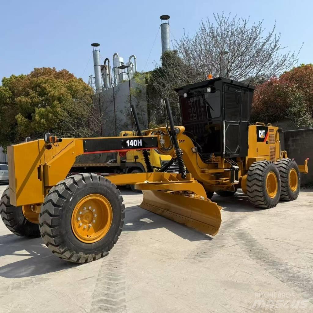 CAT 140 H Gréderek