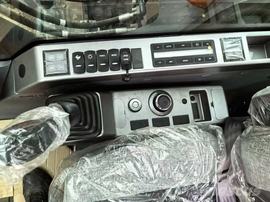 Doosan DX215 Lánctalpas kotrók