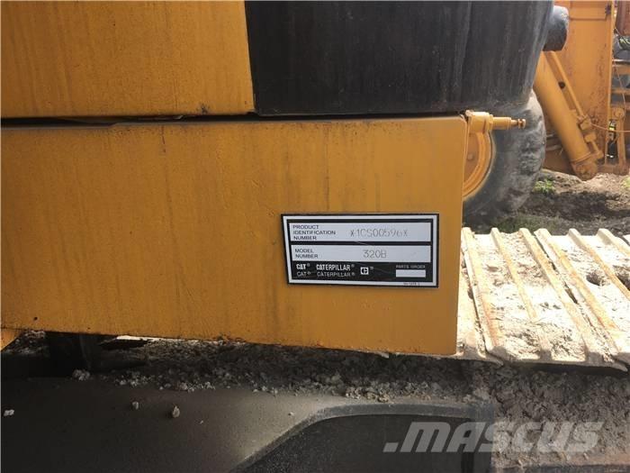 CAT 320 B Lánctalpas kotrók