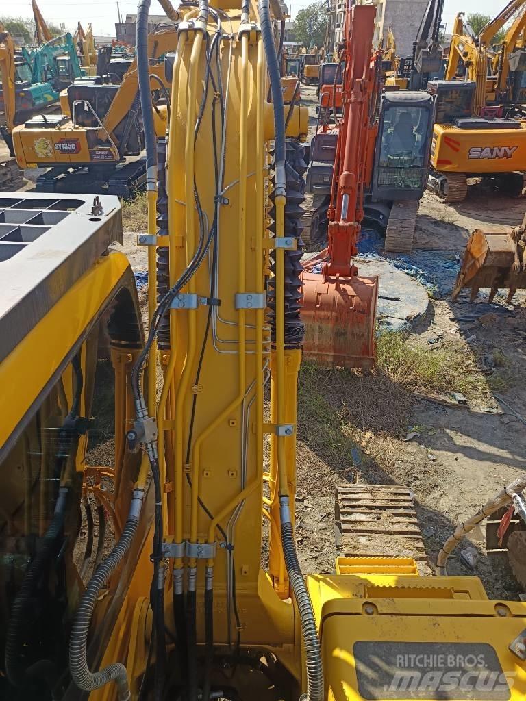 Komatsu PC 130 Lánctalpas kotrók