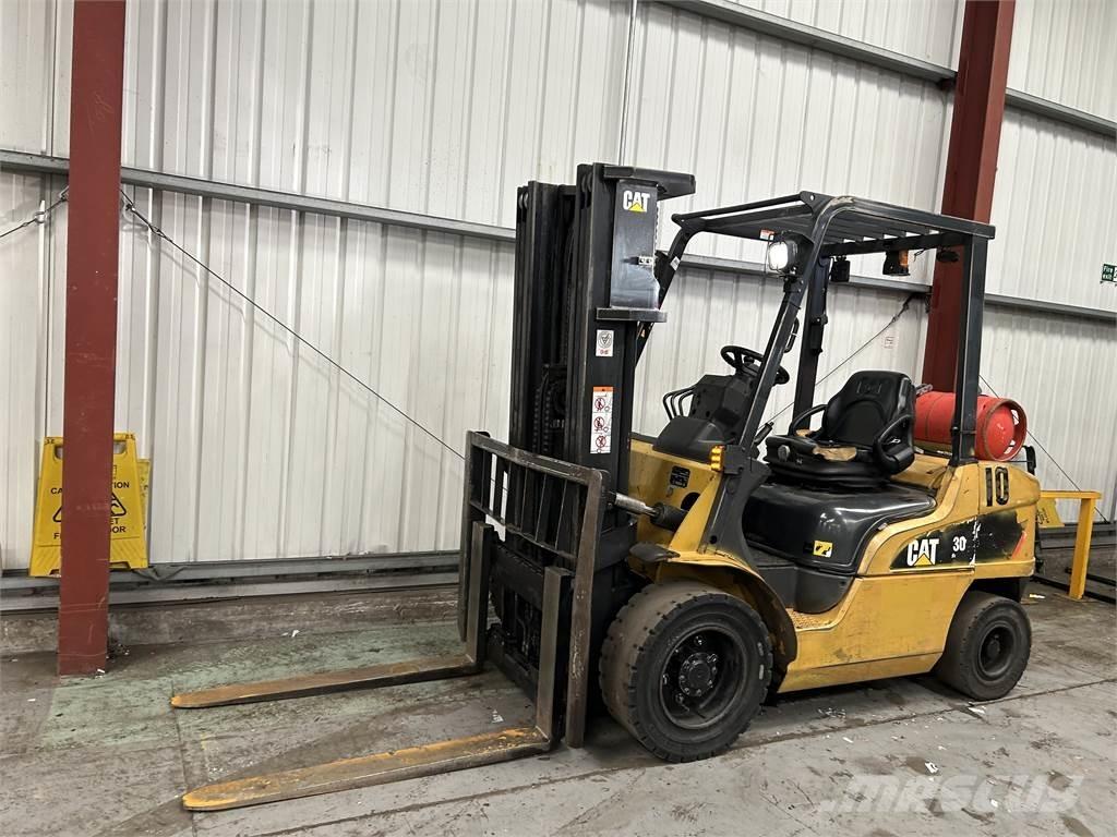 CAT GP30NT Gázüzemű targoncák