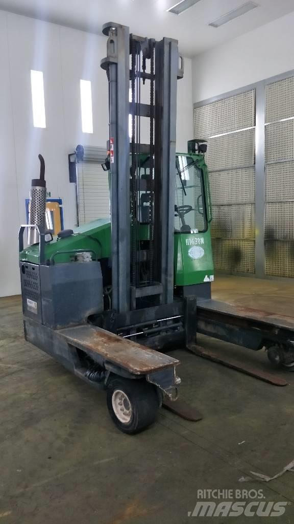 Combilift C4500 Oldalvillás targonca