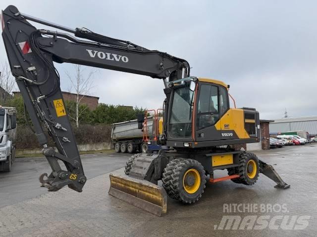 Volvo EW 220 E Gumikerekes kotrók