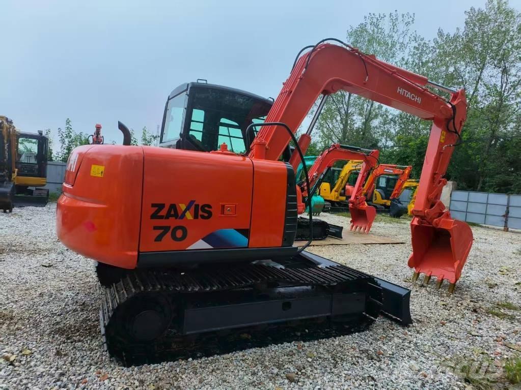 Hitachi ZX 70 Mini kotrók < 7t