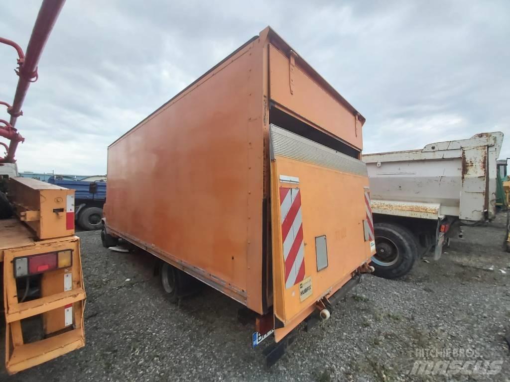 Mercedes-Benz 814D Transporterek