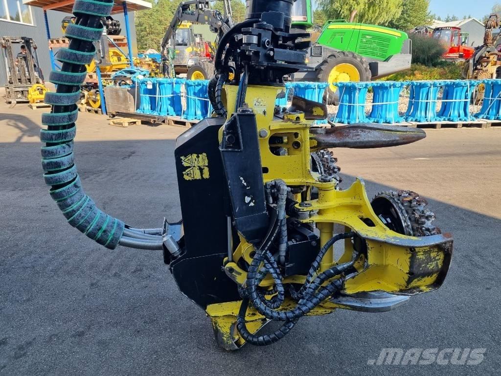 John Deere 1170 G Betakarítók