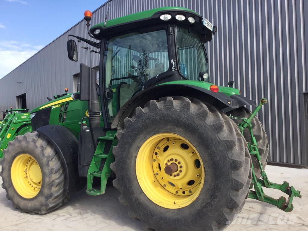 John Deere 7260R Traktorok