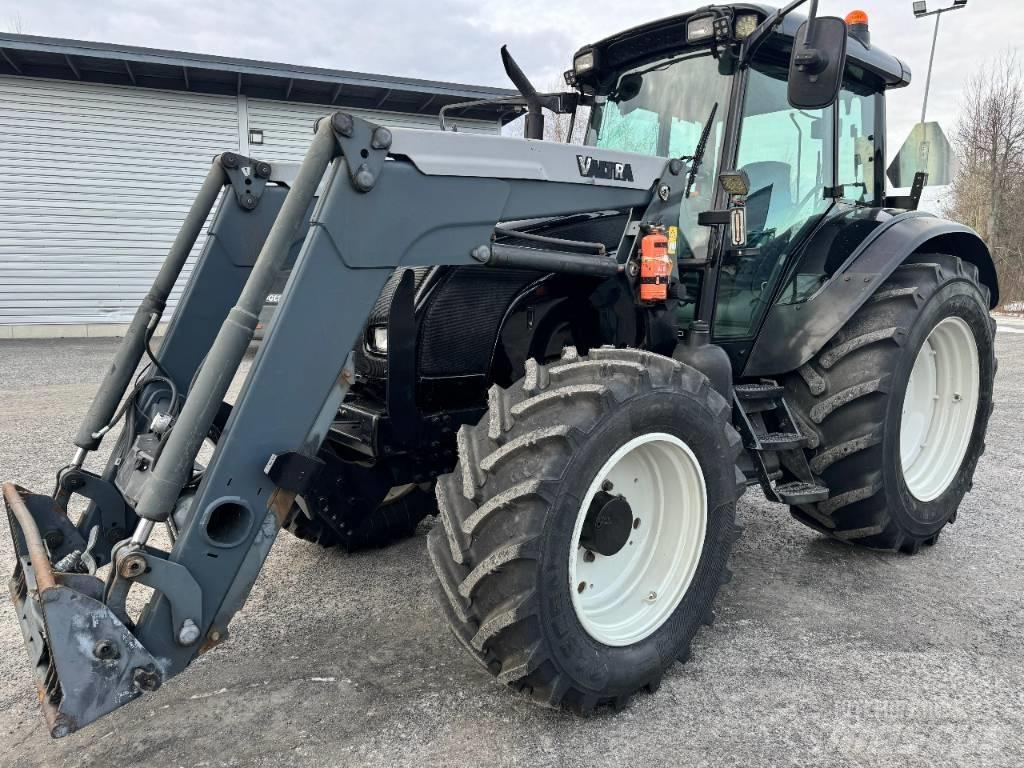 Valtra C 130 Traktorok