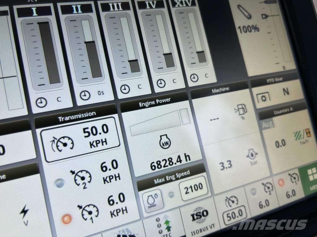 John Deere 6215R Traktorok