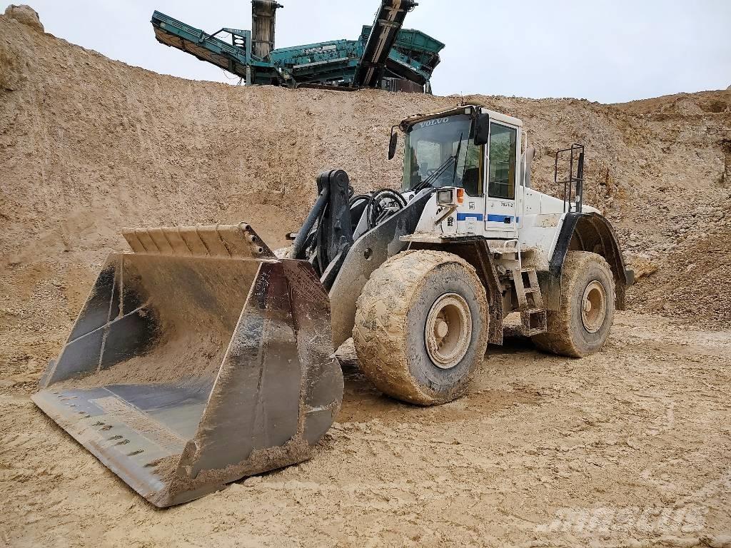 Volvo L 180 E Gumikerekes homlokrakodók