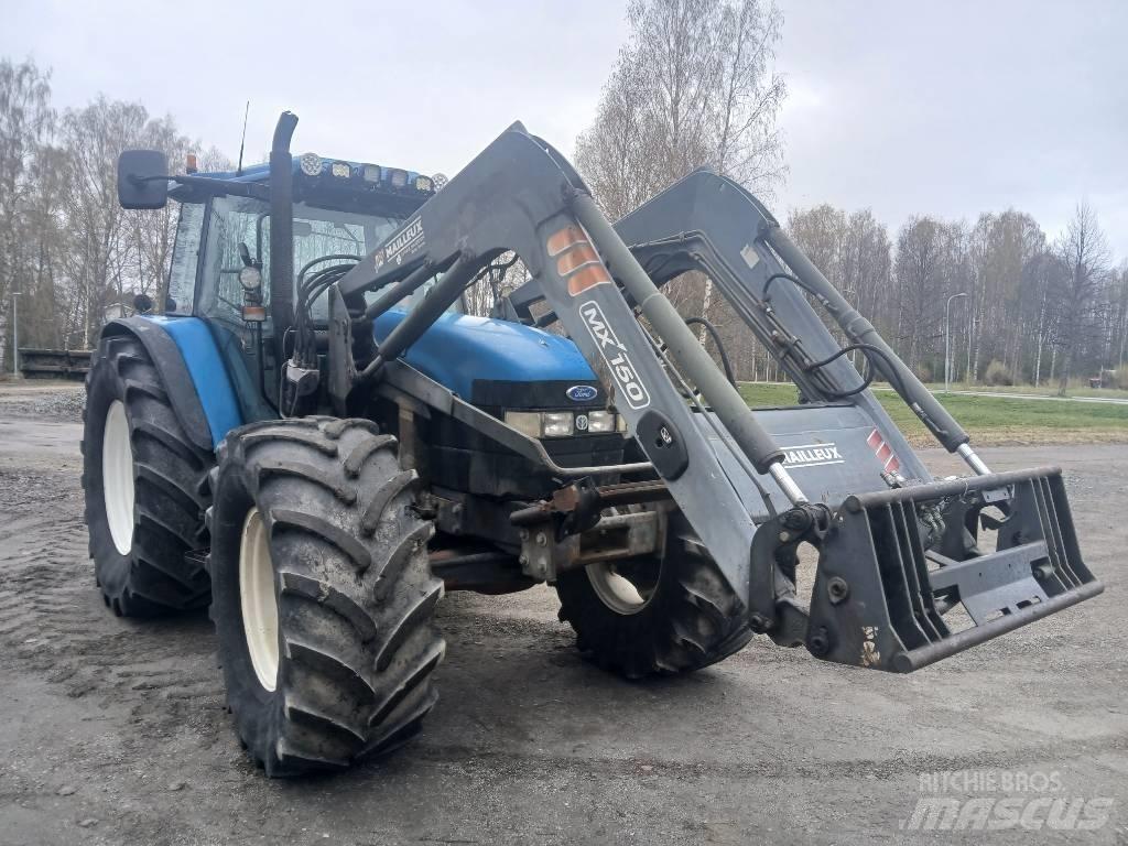 New Holland 8360 RC Traktorok