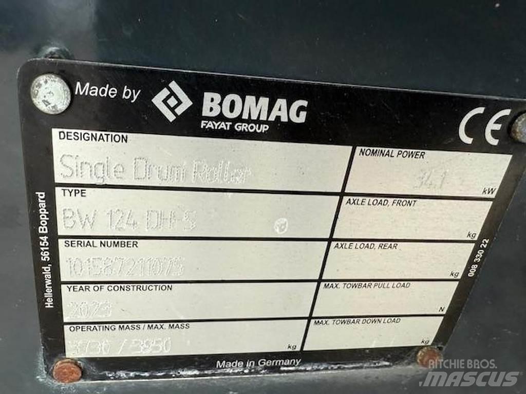 Bomag 124 DH-5 Egydobos hengerek