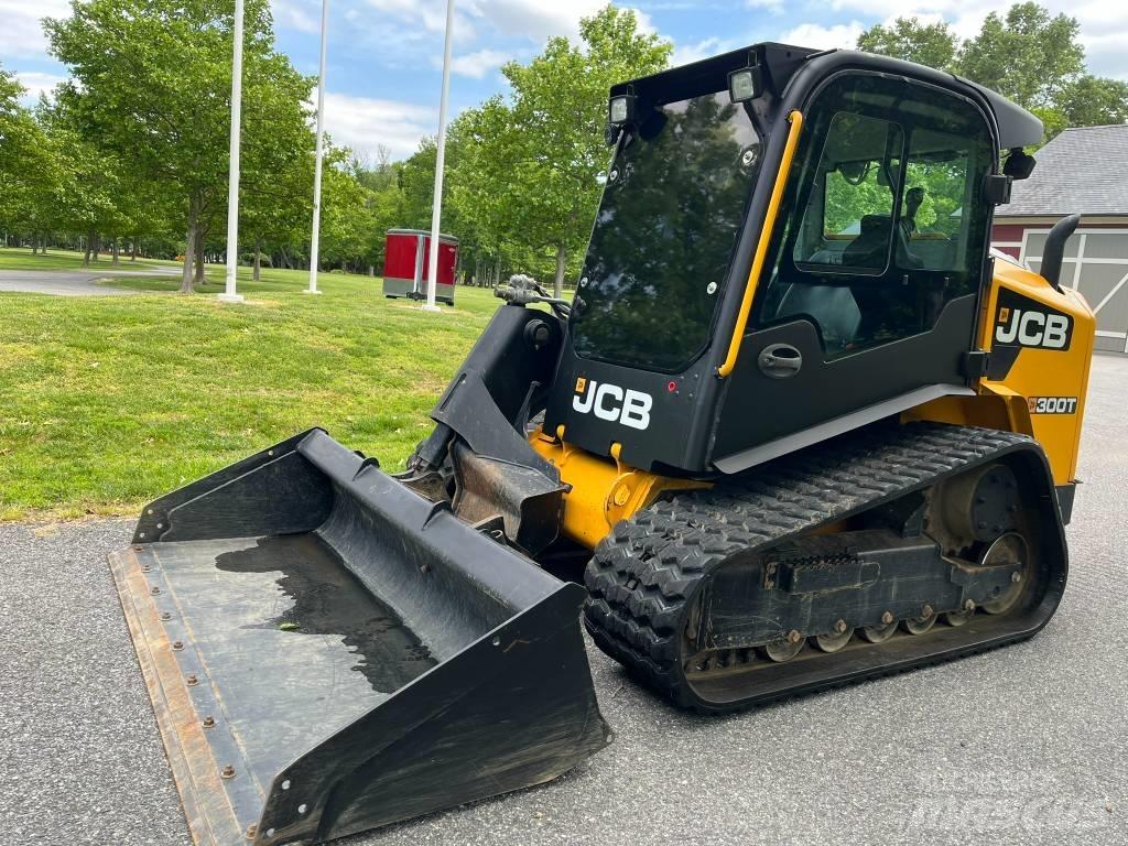 JCB 300 T Kompaktrakodók