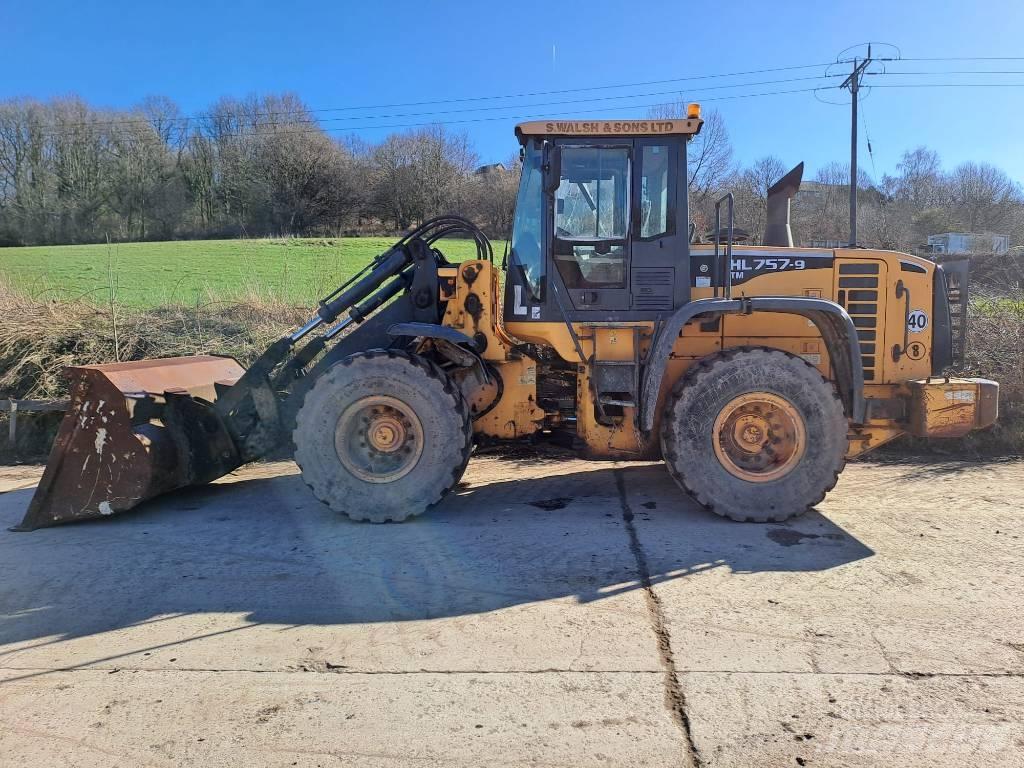 Hyundai HL 757 TM-9 Gumikerekes homlokrakodók