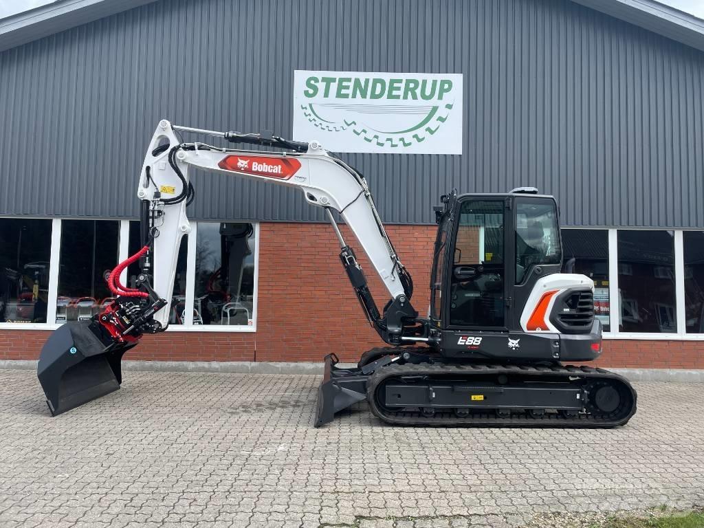 Bobcat E 88 Mini kotrók < 7t