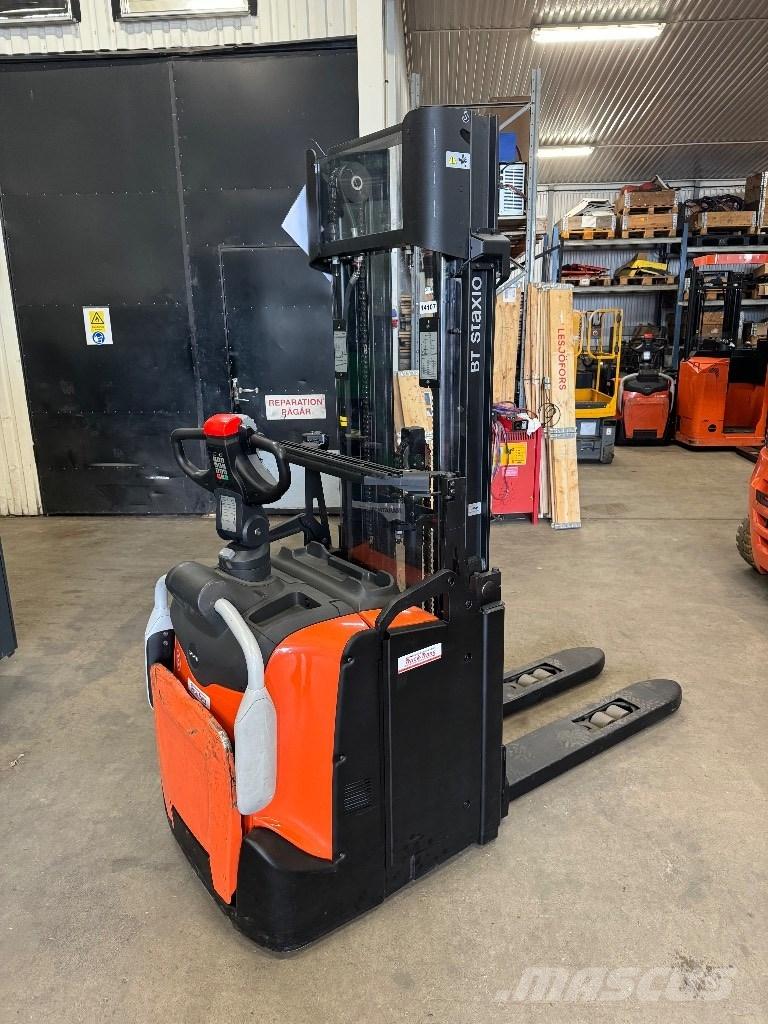 Toyota SPE120L Gyalogkíséretű targonca