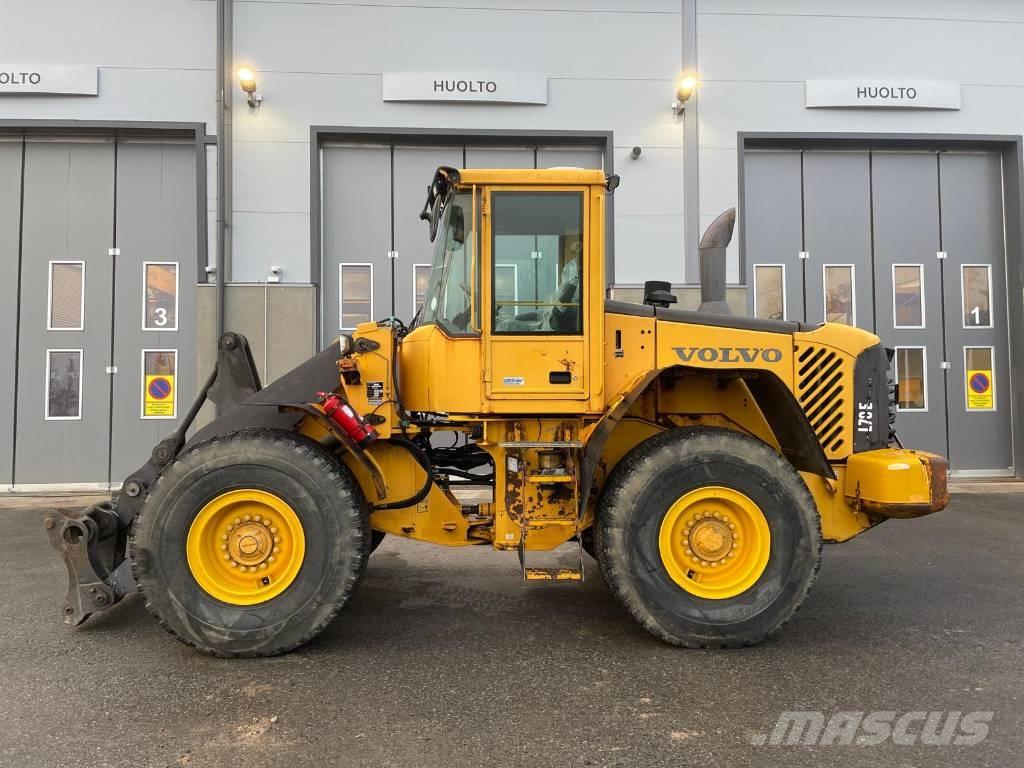 Volvo L 70 E Gumikerekes homlokrakodók