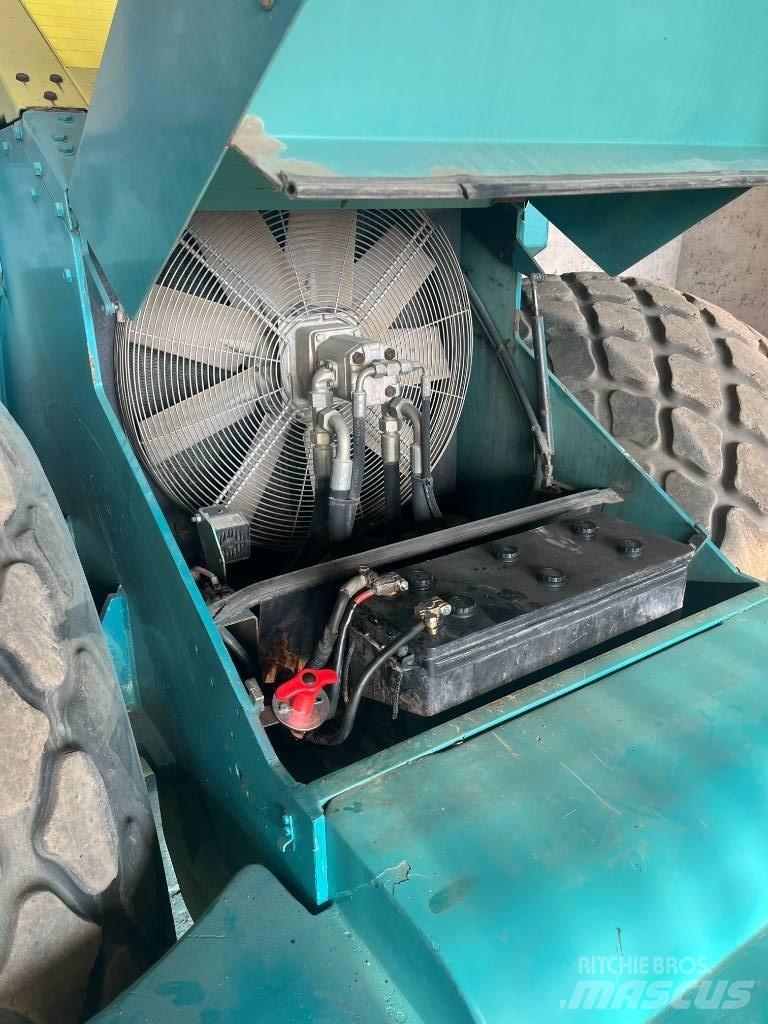 Ammann AC 190 Kombinált hengerek