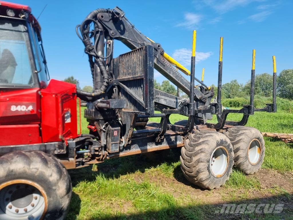Komatsu 840.4 Kihordók